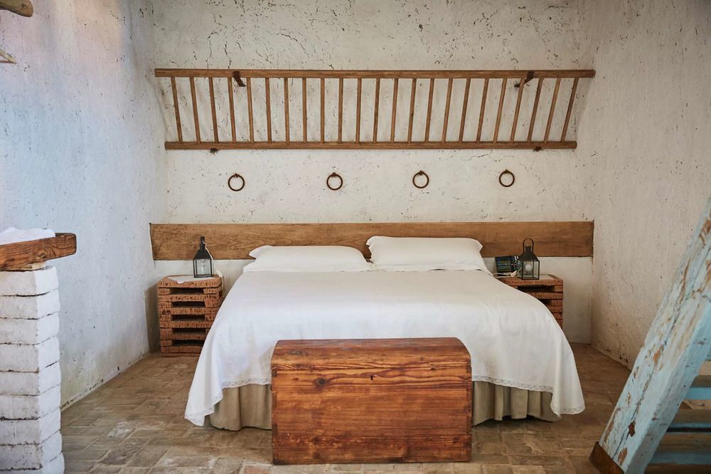 Domu Antiga Bed & Breakfast Gergei Exterior foto
